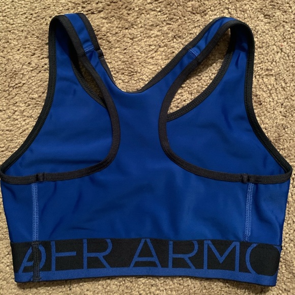 NWOT Under Armour Sports Bra - Picture 2 of 5